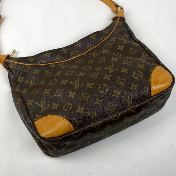 1000063588247 12 Louis Vuitton Boulogne 30 Shoulder Bag Monogram Brown