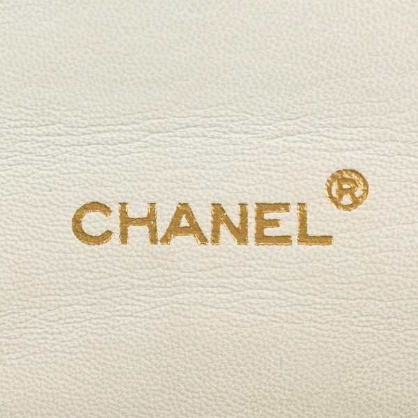 1000063588261 15 Chanel Coco Mark Chain Shoulder Bag Leather White