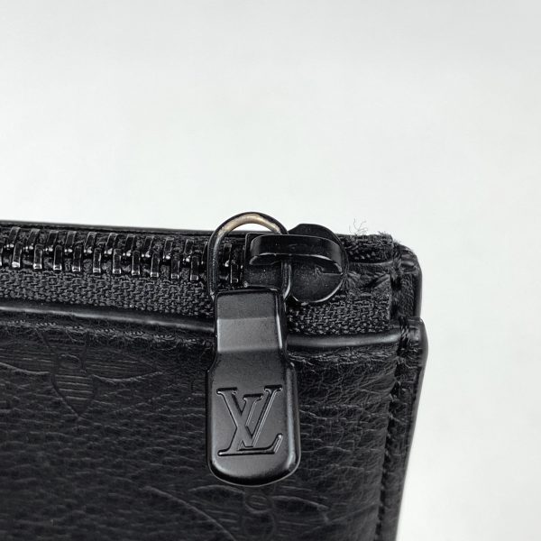 1000063644691 15 Louis Vuitton Compact Coin Card Holder Monogram Black