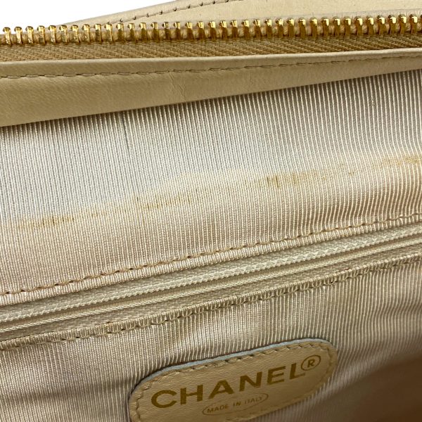 1000063677422 20 Chanel Cocomark Chain Tote Bag Shoulder Bag Leather Cream