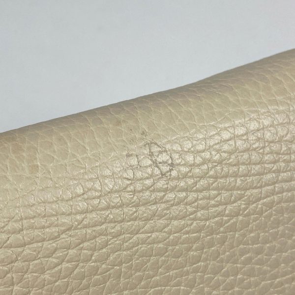 1000063843827 14 Gucci Soho Chain Wallet Interlocking G Clutch Bag Leather Ivory