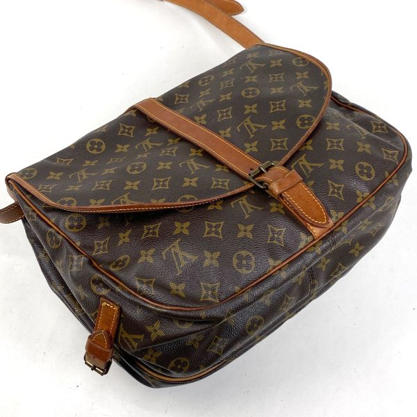 1000063955346 12 Louis Vuitton Saumur 35 Crossbody Shoulder Bag Monogram Brown