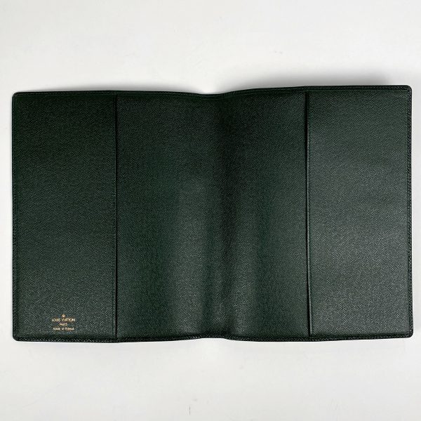 1000064070772 15 Louis Vuitton Agenda Bureau Notebook Cover Taiga Epicea Green