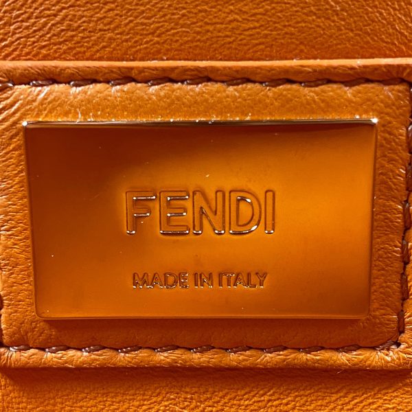 1000064096796 23 Fendi Peekaboo Regular Leather Shoulder Bag Orange