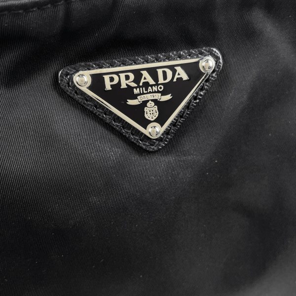 1000064097007 14 Prada Logo Plate Nylon Shoulder Crossbody Bag Black