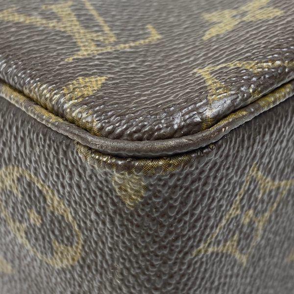 1000065239321 13 Louis Vuitton Truth Toilette 28 Monogram Cosmetic Pouch Brown