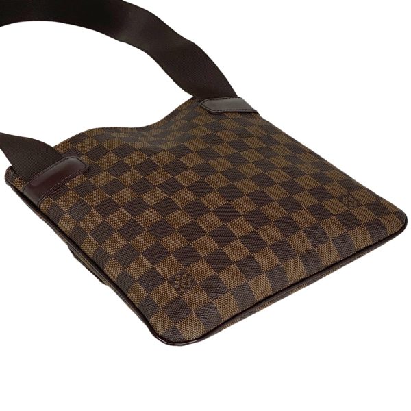 1000065531913 12 Louis Vuitton Pochette Melville Crossbody Shoulder Bag Damier Brown