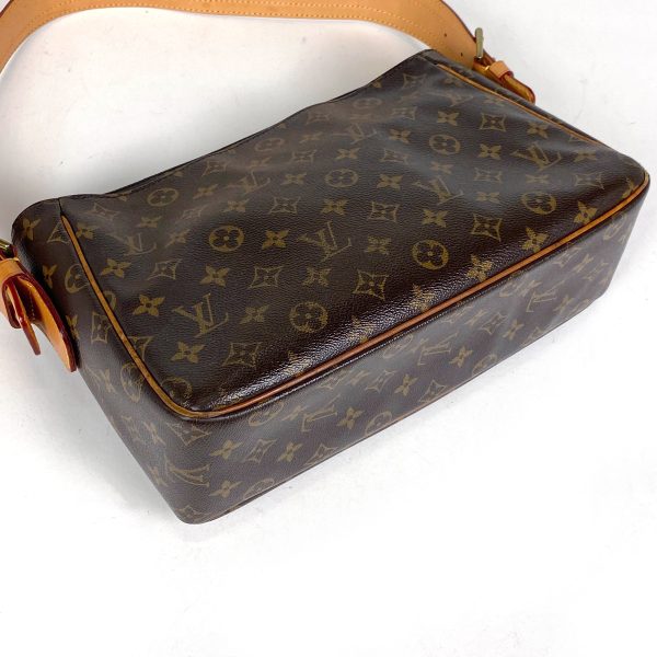 1000065541134 12 Louis Vuitton Viva Cité GM Shoulder Bag Monogram Brown