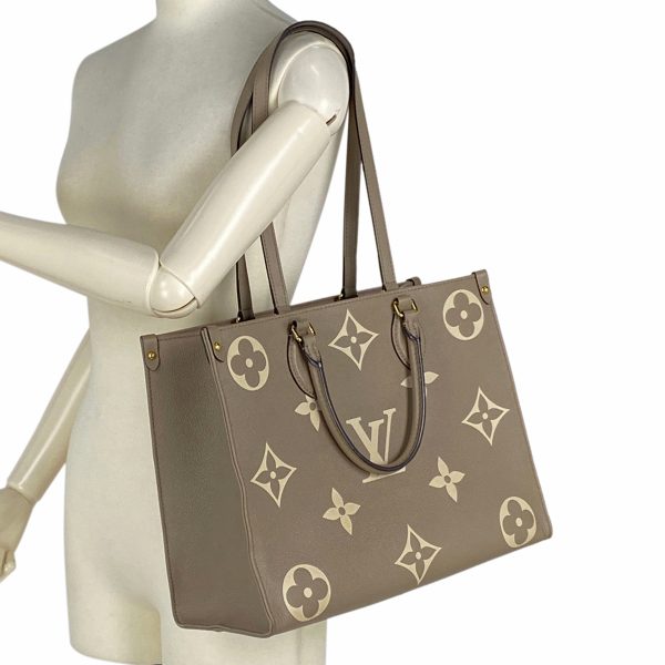 1000065541318 25 Louis Vuitton On the Go MM 2WAY Shoulder Bicolor Tote Bag Monogram Empreinte Crème