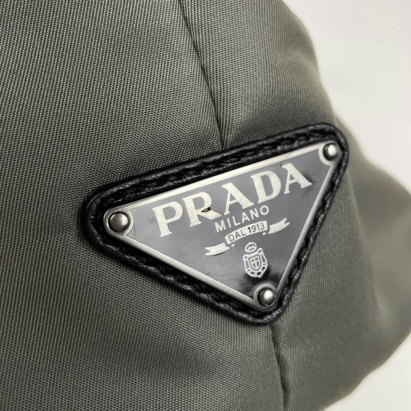 1000065548942 14 Prada Logo Plate Bicolor Nylon 2WAY Shoulder Handbag Gray