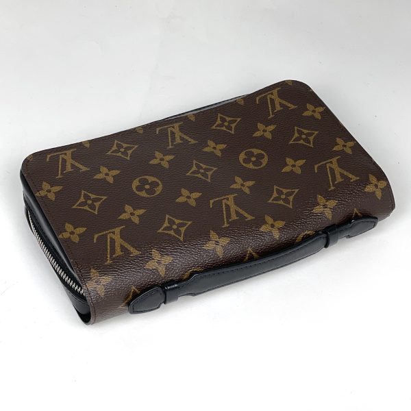 1000065583318 12 Louis Vuitton Zippy XL Round Zipper Wallet Monogram Macassar Brown