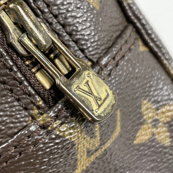 1000066411085 14 Louis Vuitton Truth Toilette 23 Monogram Make Cosmetics Cosmetic Pouch Brown