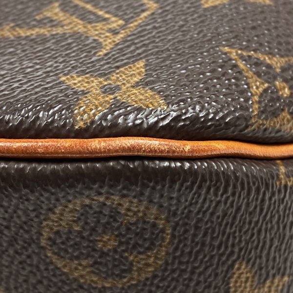 1000066912834 13 Louis Vuitton Blois Crossbody Shoulder Bag Monogram Brown