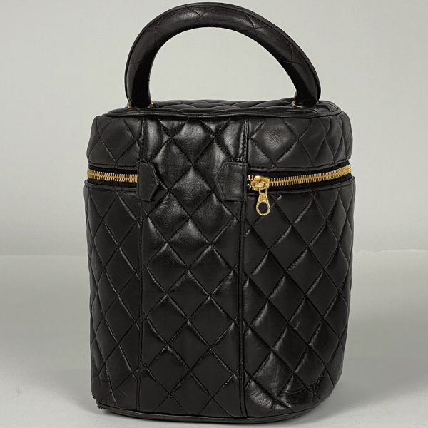 1000067084196 12 Chanel Cocomark Vanity Bag Makeup Accessories CC Mark Matelasse Leather Black