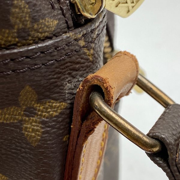 1000067186401 15 Louis Vuitton Nile Monogram Brown