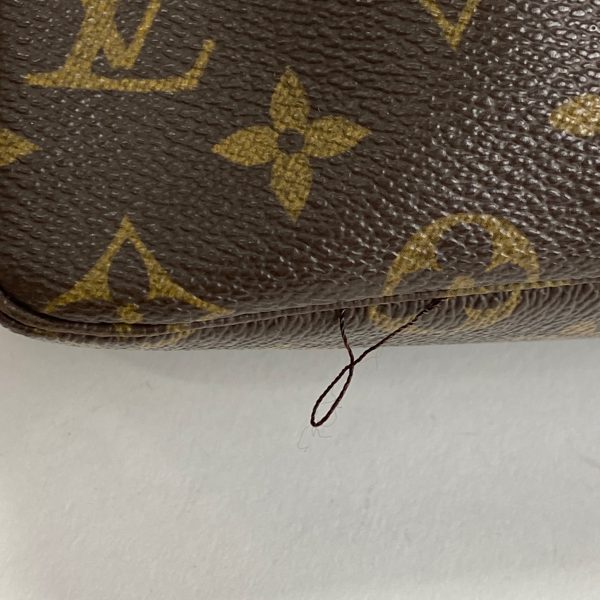 1000067274290 14 Louis Vuitton Truth Toilette 28 Cosmetic Pouch Monogram Brown