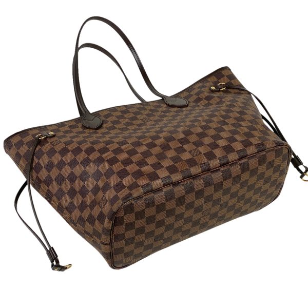 1000067514679 12 Louis Vuitton Neverfull MM