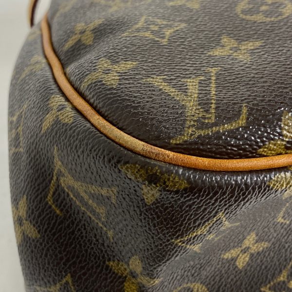 1000067668587 13 Louis Vuitton Batignolles Oriental Shoulder Bag Monogram Brown