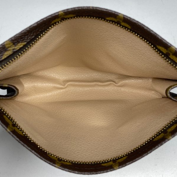 1000068069246 16 Louis Vuitton Posh Toilette 19 Monogram Cosmetic Pouch Brown