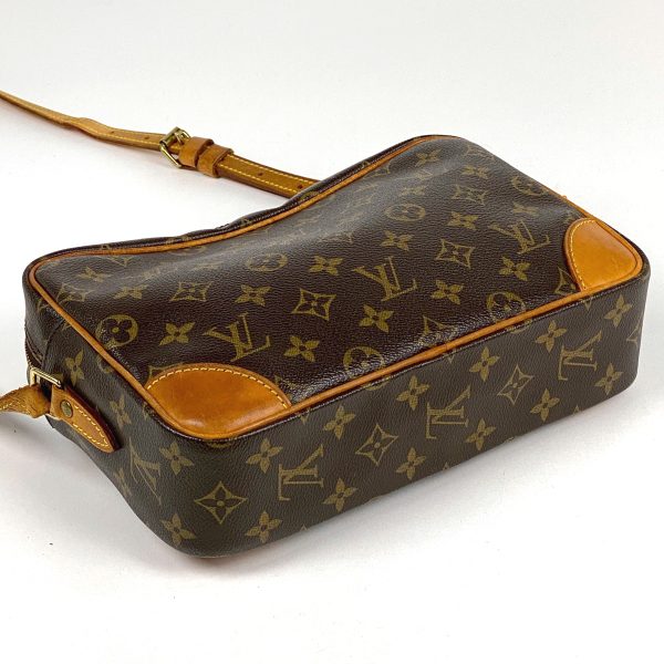 1000068084966 12 Louis Vuitton Trocadero 27 Monogram Brown