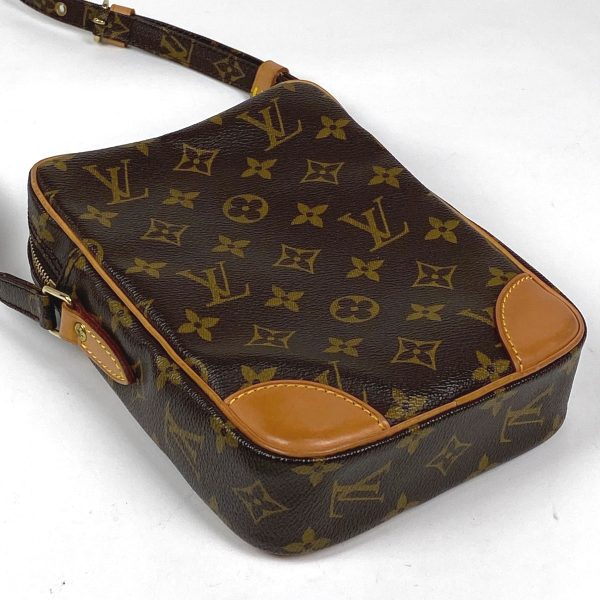 1000068165467 12 Louis Vuitton Danube Monogram Crossbody Shoulder Bag Brown