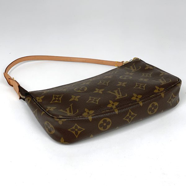 1000069124678 12 Louis Vuitton Pochette Accessories Makeup Pouch Monogram Brown