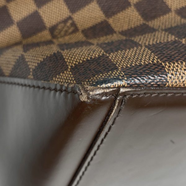 1000069376527 13 Louis Vuitton Hippo Mezzo Damier Brown