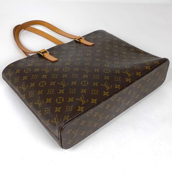 1000069616517 12 Louis Vuitton Shoulder Bag Brown