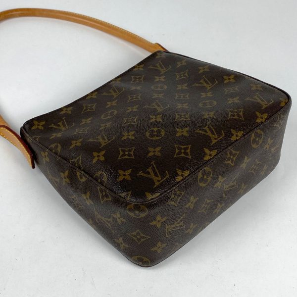 1000069636591 12 Louis Vuitton Looping MM Shoulder Bag Monogram Brown