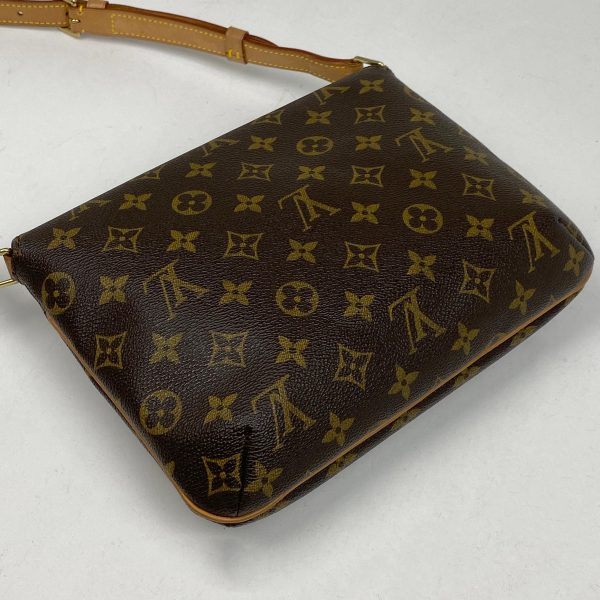 1000069638434 12 Louis Vuitton Musette Tango Shoulder Bag Monogram Brown