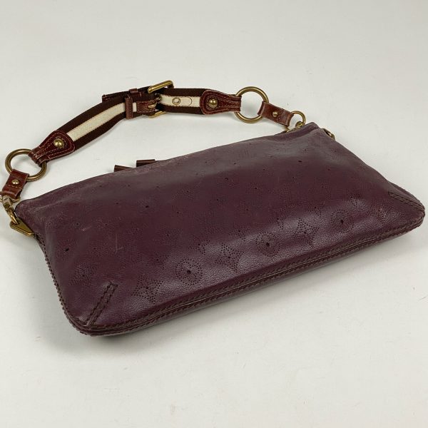 1000069776242 12 Louis Vuitton Pochette Onata Shoulder Bag Leather Purple