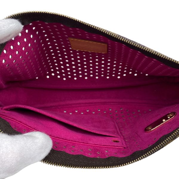 1000070115634 18 Louis Vuitton Pochette Accessoire Monogram Cosmetic Pouch Fuchsia