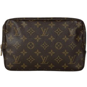 1000070127088 11 Louis Vuitton Sologne Monogram Shoulder Bag Brown