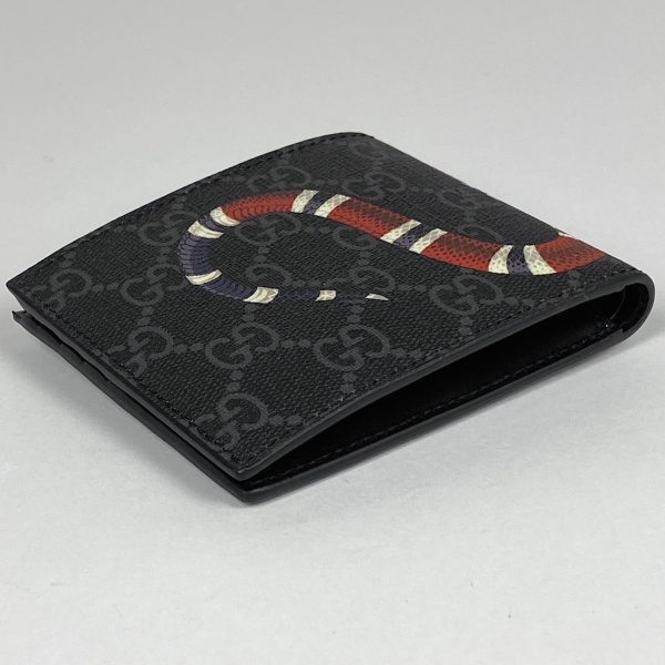 1000070970363 12 Gucci GG Pattern Bifold Wallet Snake Coated Canvas Black