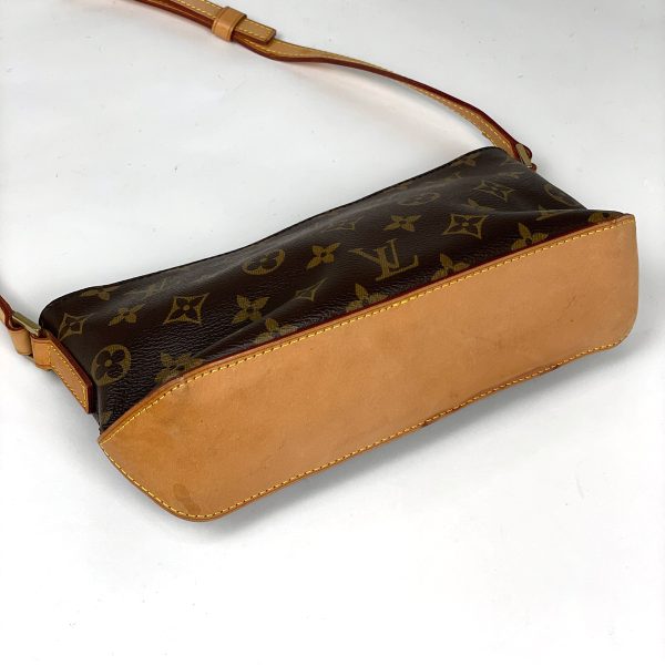 1000072007586 12 Louis Vuitton Trotter Crossbody Pochette Shoulder Bag Monogram Brown