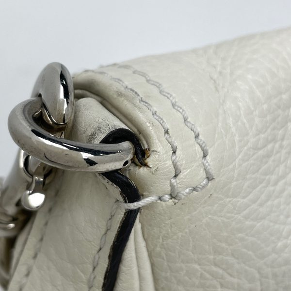 1000072413356 16 Gucci Logo Chain One Shoulder Bamboo Shoulder Bag Leather White