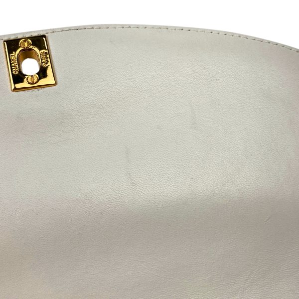 1000072515616 18 Chanel Diana Matelasse Single Flap Chain Coco Mark Shoulder Bag Leather White