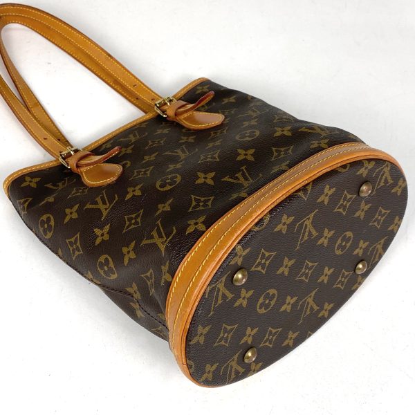 1000072990369 12 Louis Vuitton Petit Bucket