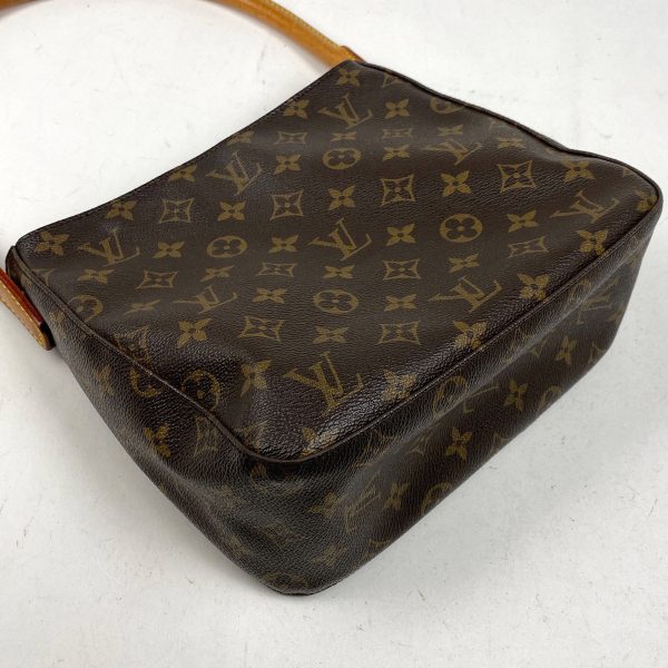 1000072996613 12 Louis Vuitton Looping MM Monogram Brown