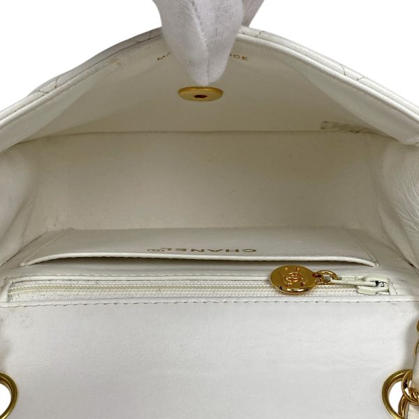 1000073761883 22 Chanel Mini Matelasse Flap Bag Leather White