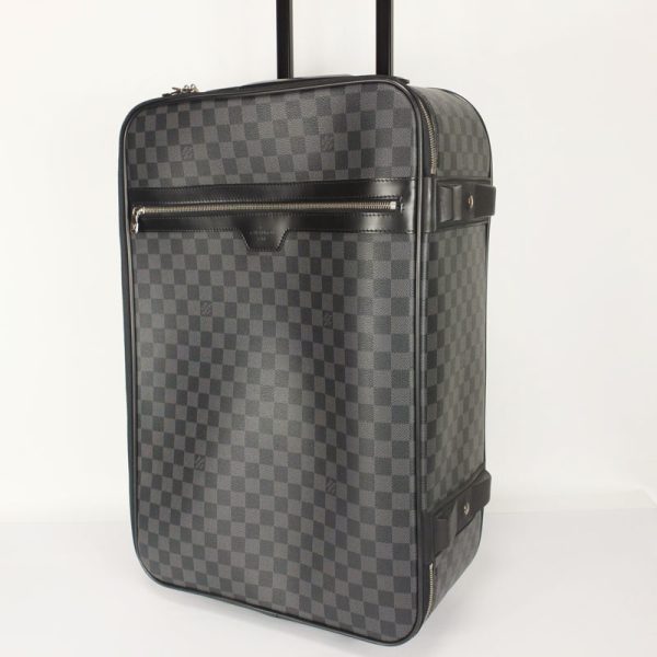 10001688 2 Louis Vuitton Vegas Graphite Carry Bag