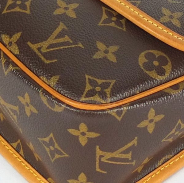 10003033 5 Louis Vuitton Sologne Monogram Shoulder Bag Brown