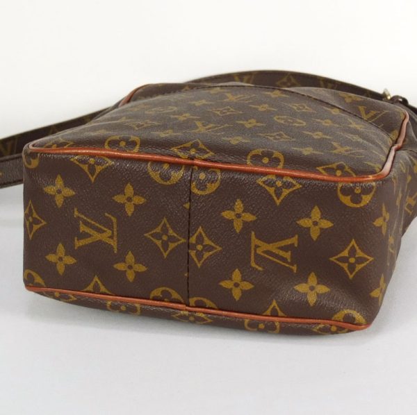 10003157 4 Louis Vuitton Petit Marceau Shoulder Bag Monogram Brown