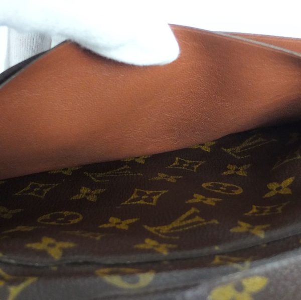 10003407 7 Louis Vuitton Posh Escapade Monogram Travel Case Brown