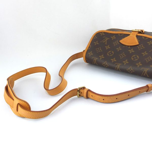 10004265 6 Louis Vuitton Sologne Monogram Shoulder Bag