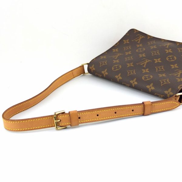 10004355 3 Louis Vuitton Musette Tango Short Monogram Shoulder Bag