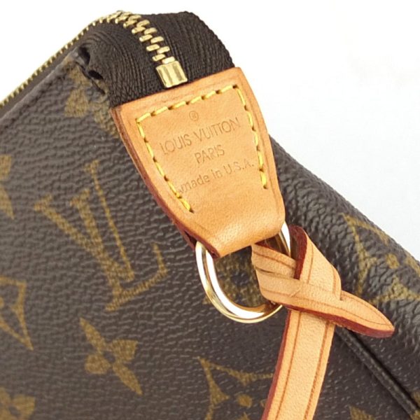 10004371 6 Louis Vuitton Pochette Accessoire Monogram Accessory Pouch