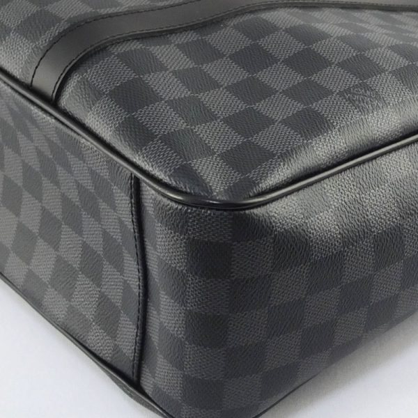 10004424 3 Louis Vuitton Tadao Damier Graphite Bag