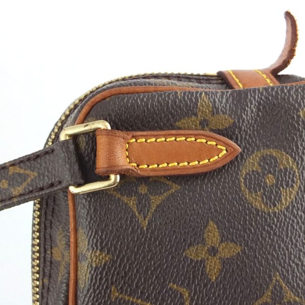 10004450 6 Louis Vuitton Pochette Marly Bandouliere Monogram Shoulder Bag