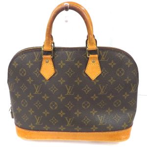 1003034409900001 1 Gucci Zumi Horsebit Crossbody Bag